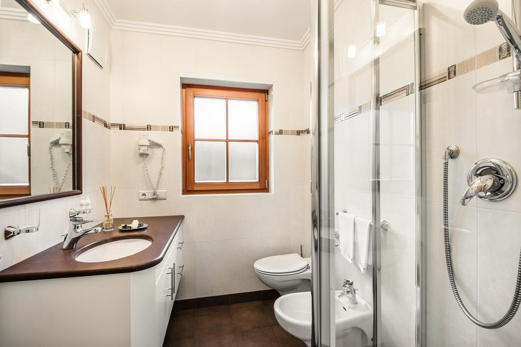 سان كاسيانو Taela Apartments المظهر الخارجي الصورة